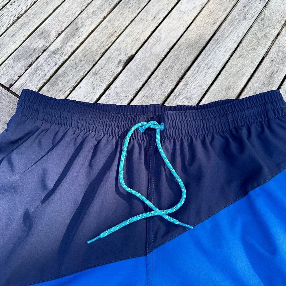 Nike Swim Mens XL Blue Colorblock Four-Way Stretch Trunk Board Shorts NESSD470